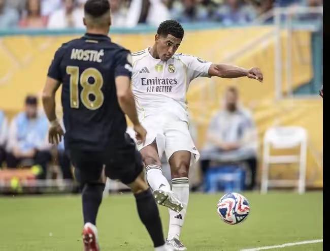 史诗级官宣!齐达内夏窗执掌高卢雄鸡,欧冠三连名帅联手姆巴佩开启新时代